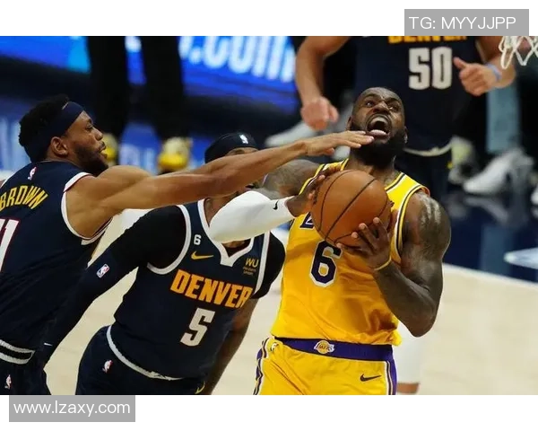 掘金与湖人第五场激战回顾球星表现与战术分析全景呈现